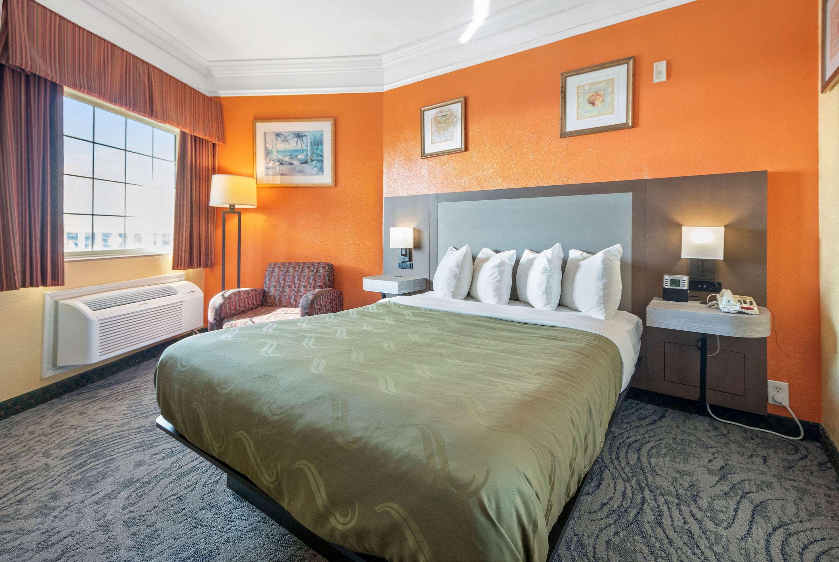 Quality Inn & Suites Galveston - Beachfront Ngoại thất bức ảnh