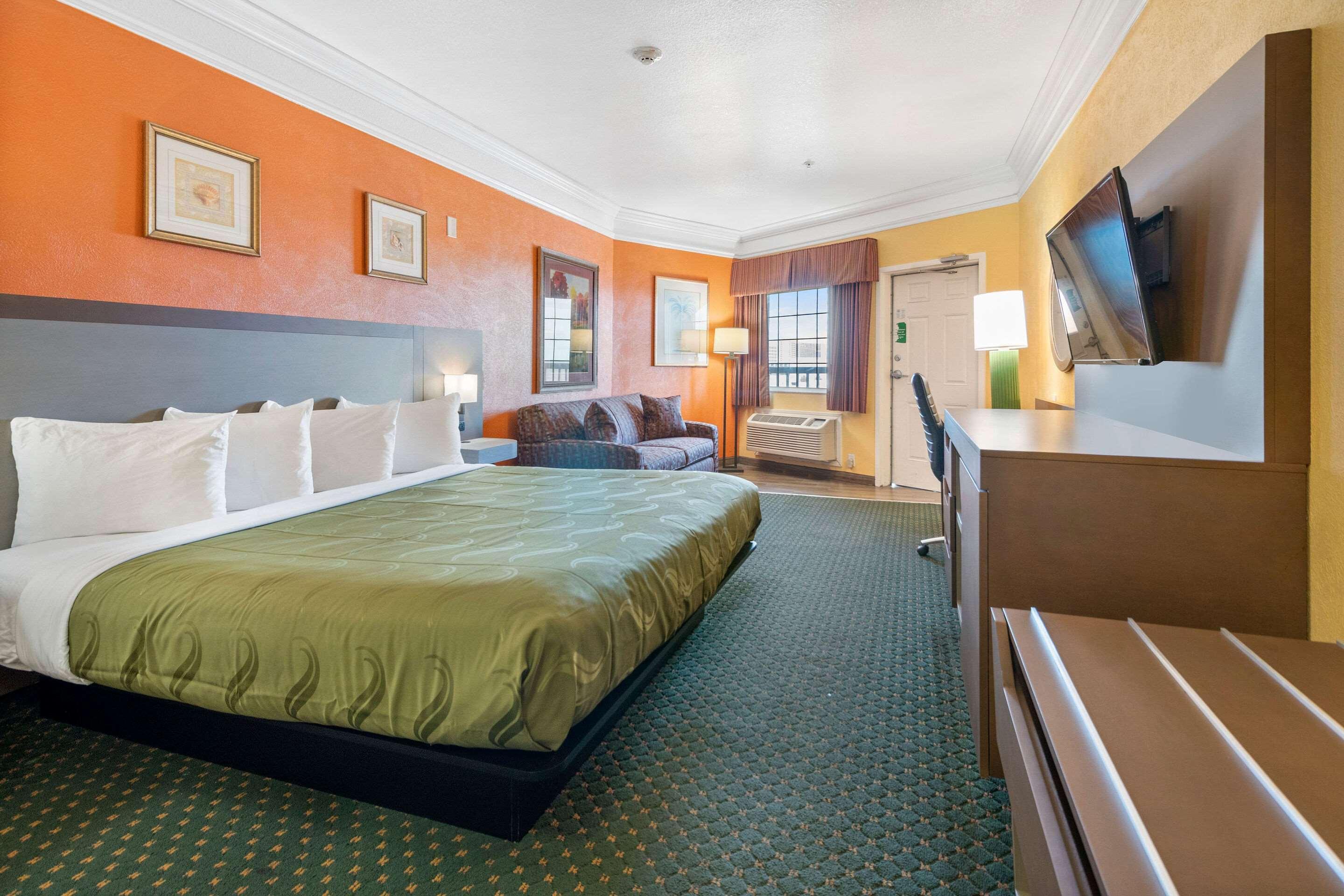 Quality Inn & Suites Galveston - Beachfront Ngoại thất bức ảnh
