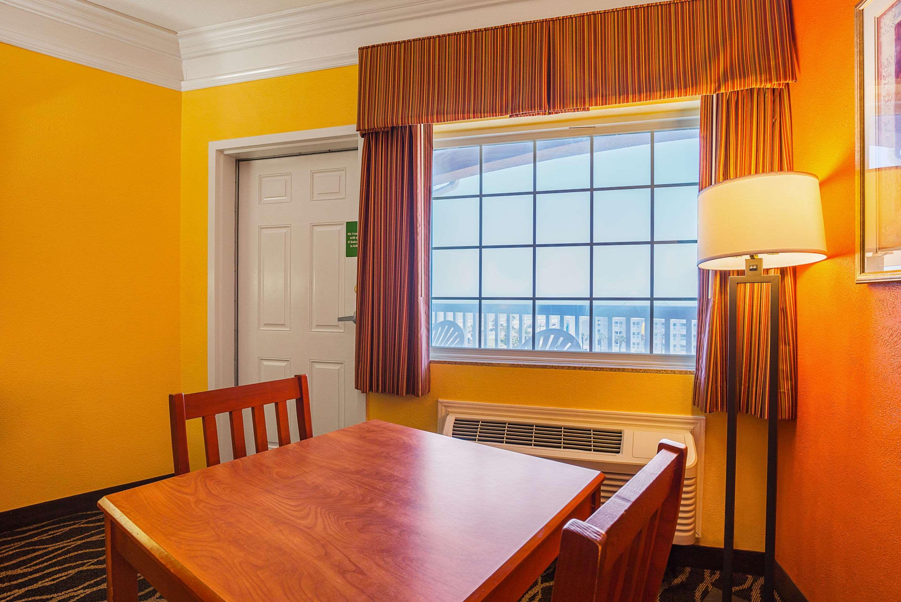 Quality Inn & Suites Galveston - Beachfront Ngoại thất bức ảnh