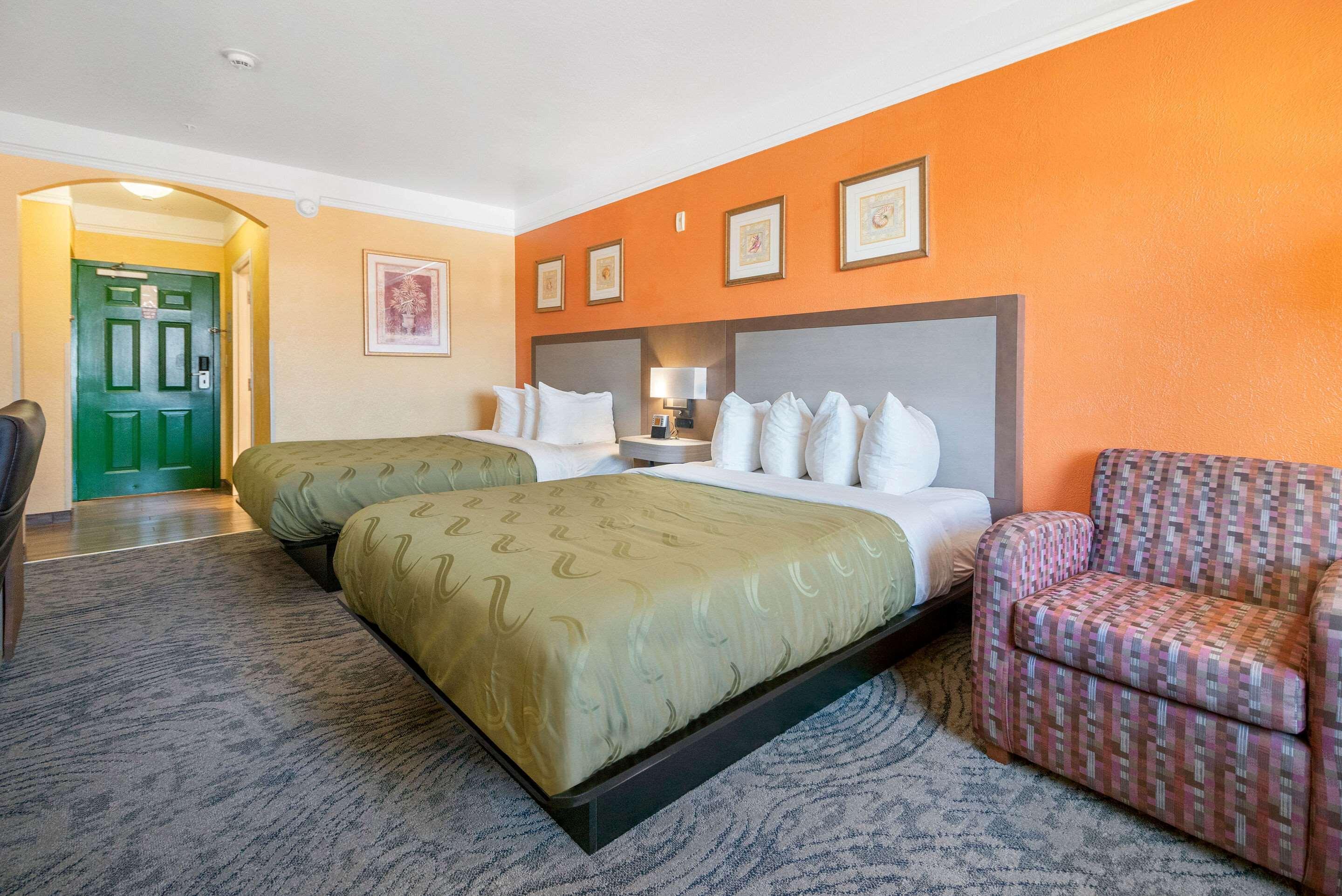 Quality Inn & Suites Galveston - Beachfront Ngoại thất bức ảnh