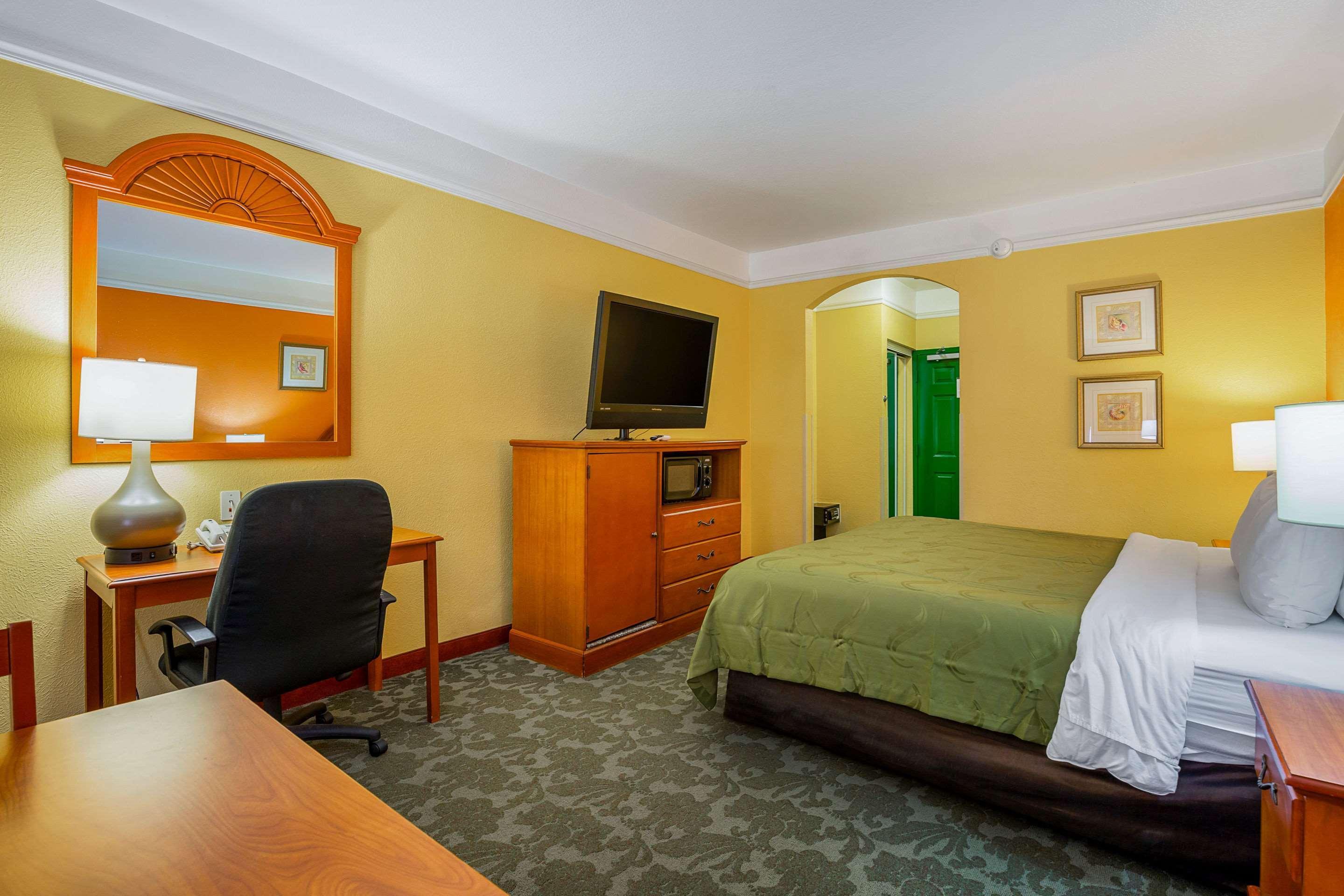 Quality Inn & Suites Galveston - Beachfront Ngoại thất bức ảnh
