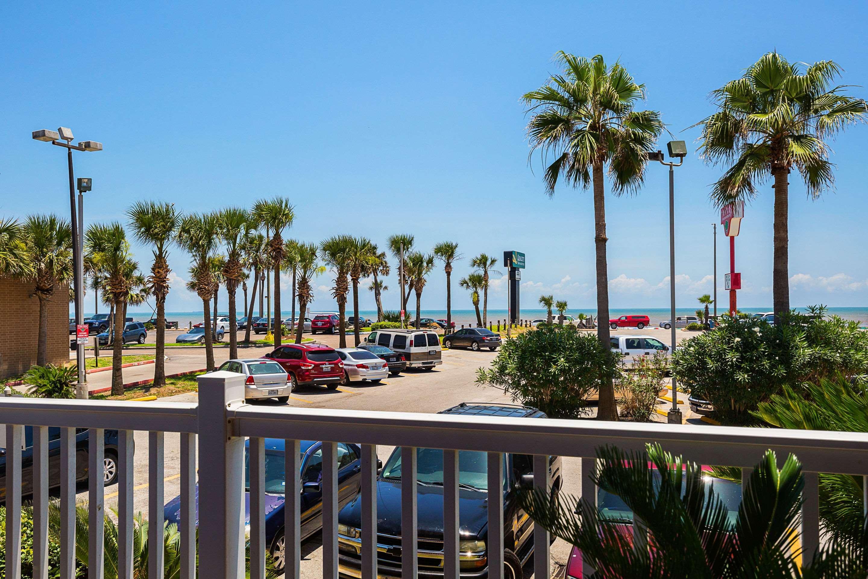 Quality Inn & Suites Galveston - Beachfront Ngoại thất bức ảnh