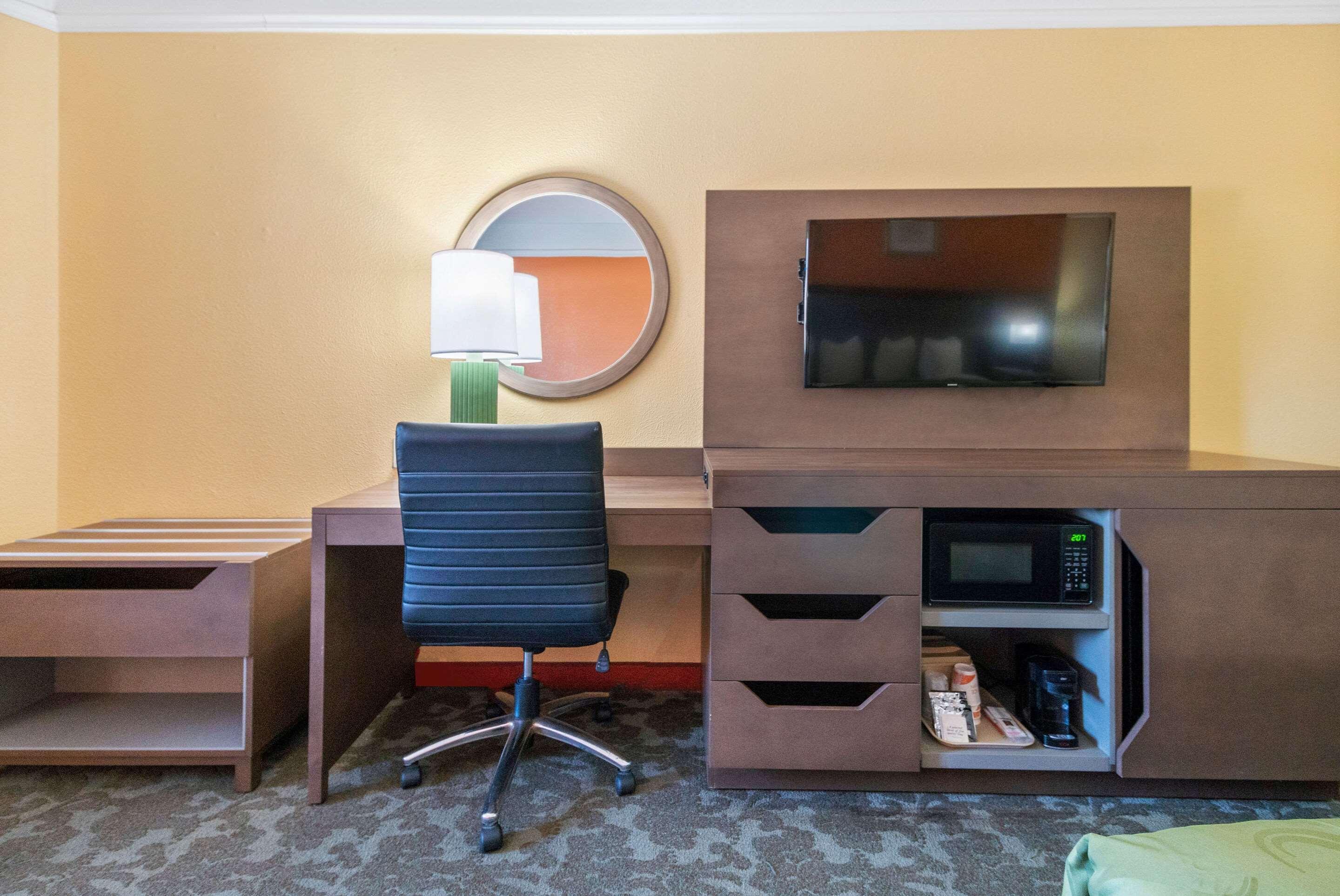 Quality Inn & Suites Galveston - Beachfront Ngoại thất bức ảnh