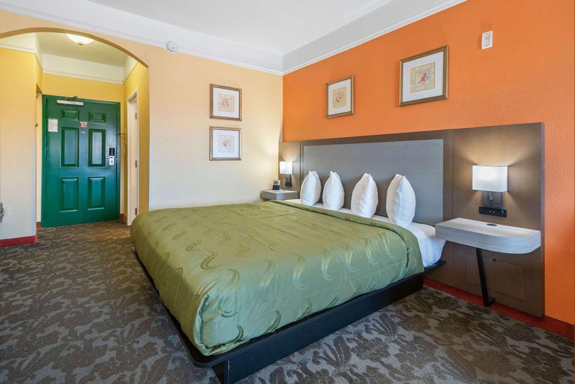 Quality Inn & Suites Galveston - Beachfront Ngoại thất bức ảnh